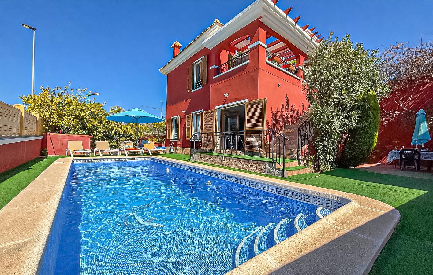 Acogedor apartamento de 1 dormitorio con piscina, cerca del campo de golf y del centro de Finestrat in Finestrat, Costa Blanca