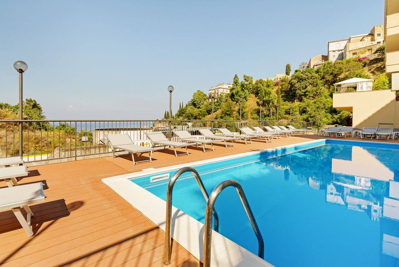 Appartamento intero, Lovely Sea View Apartment - Swimming Pool in Taormina, Provincia di Messina