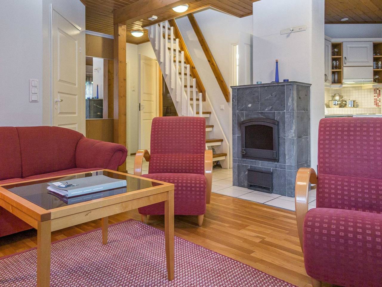 Alppitalo punatähti 7 as 4 in Nilsiä, Kuopio