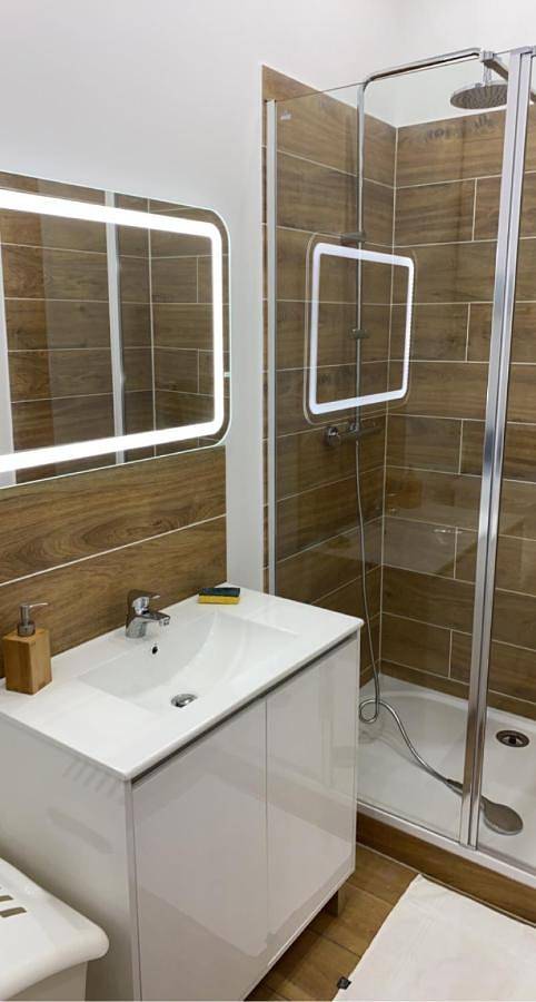Appartement entier, Logement proche de l’aéroport Cdg et parc des expo in Tremblay-en-France, Seine-Saint-Denis