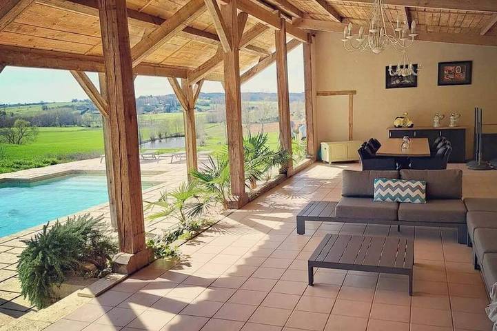 Ferienhaus für 3 Personen, mit Pool und Terrasse sowie Garten - 1