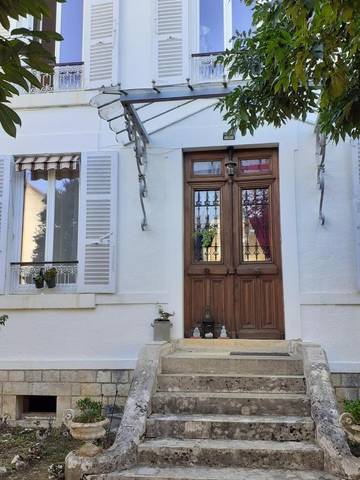 Cottage pour 9 personnes, avec terrasse ainsi que jardin et vue à Brosses