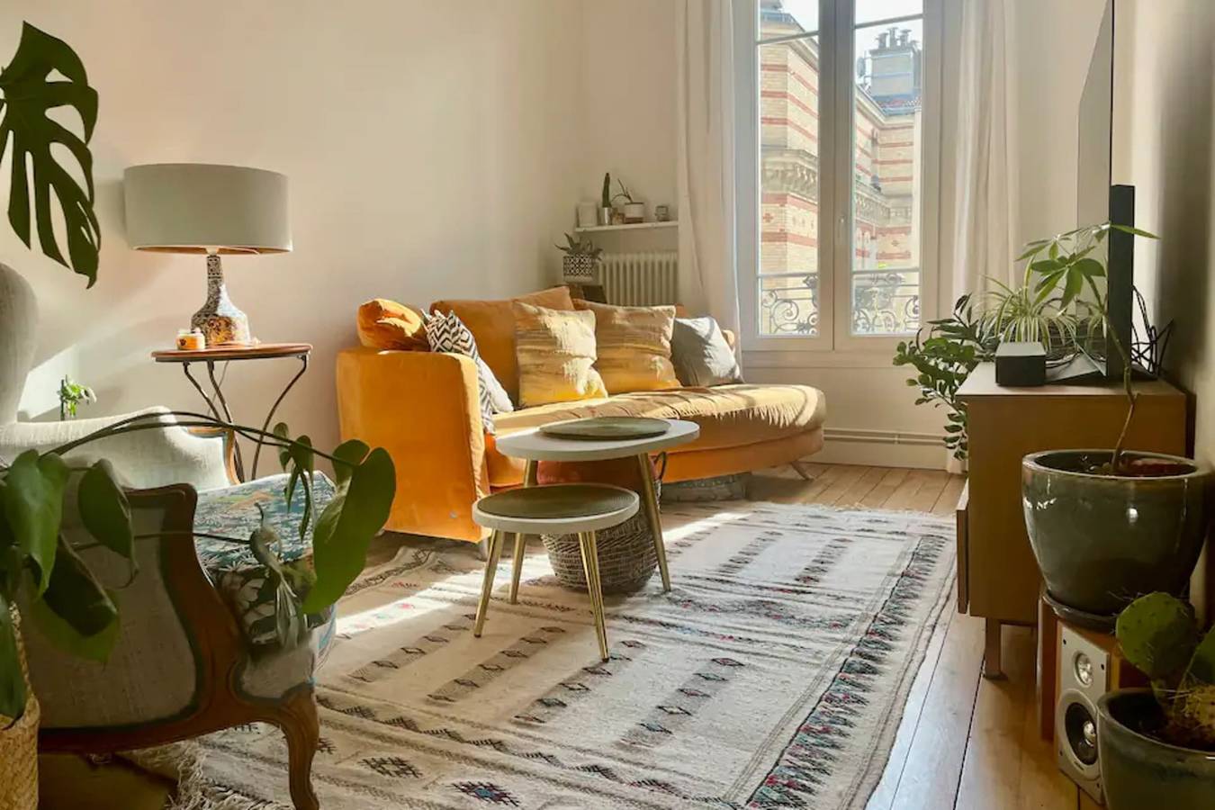 Entire apartment, Apartment with Wifi near Paris in Neuilly-sur-Seine, Hauts-de-Seine