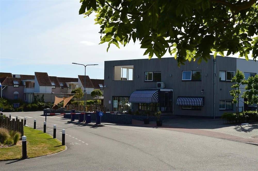 Die Perle - Ruhiges Ferienhaus in gemütlichem Familienpark in Brouwershaven, Grevelingenmeer