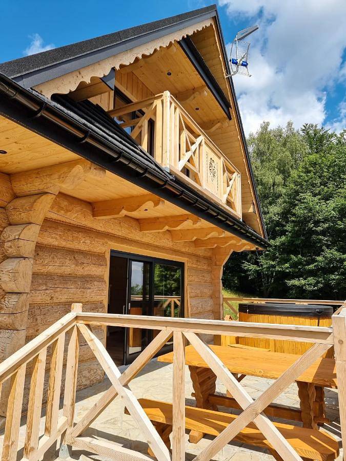 Babiogórska Chata - dom z bali z jacuzzi i sauną in Zawoja, Karpaty (Polska)