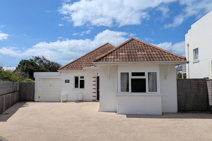 Cottage for 4 people, with Balcony and Garden in East Wittering