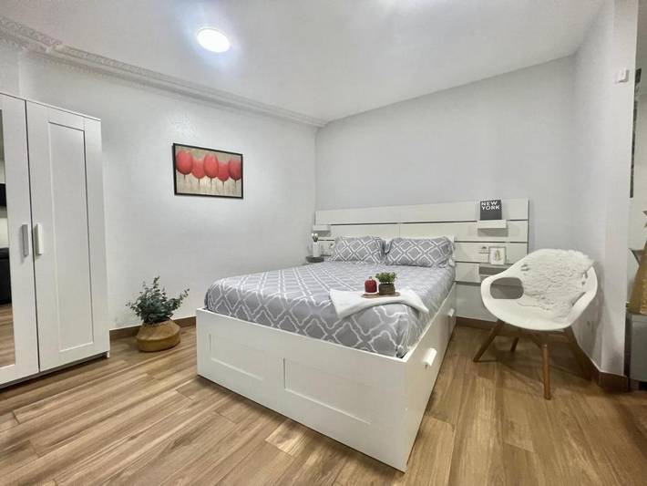 Apartamento de vacaciones para 4 personas, con balcón y jardín - 1