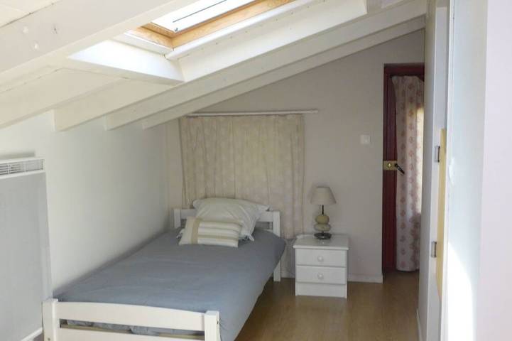 Location de vacances pour 6 personnes, avec terrasse à La Bégude-de-Mazenc - 4