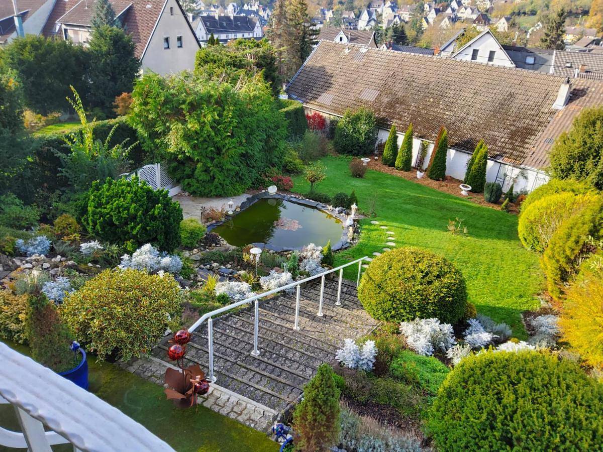 Ganze Wohnung, A large Fully Furnished Private Apartment in Linz am Rhein, Mittelrhein