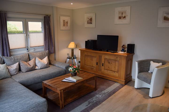 Ferienhaus für 4 Personen, mit Terrasse und Garten in Schönberg