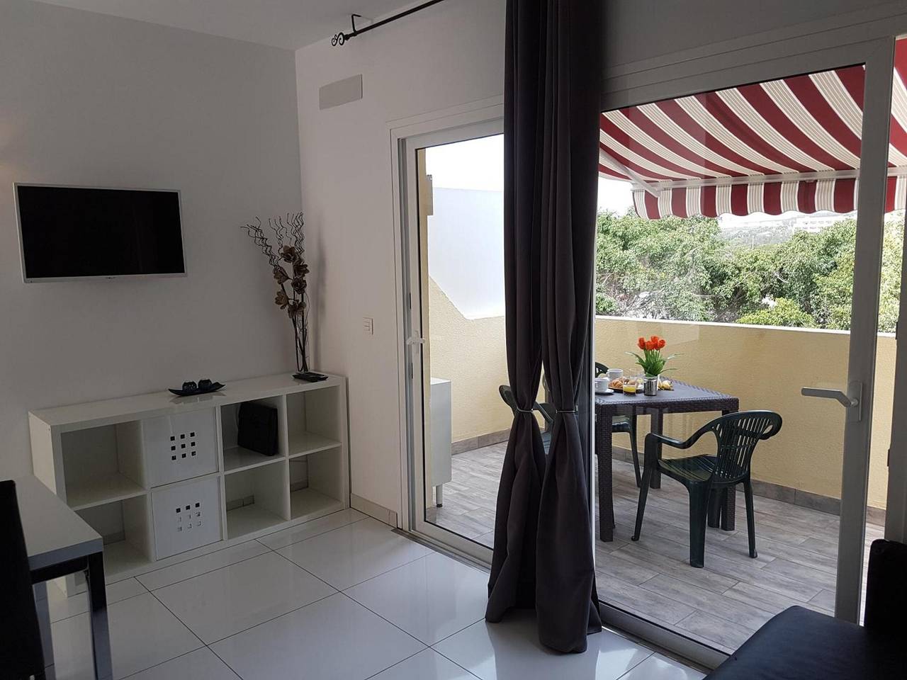 Ganze Wohnung, Ferienwohnung 'En Mareverde Resort' mit Meerblick, Wlan und Klimaanlage in Playa de Fañabé, Adeje