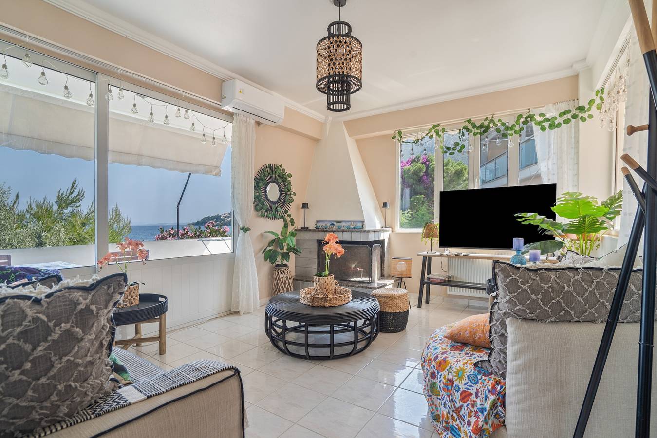 Ganze Wohnung, Ferienwohnung 'Theodoros 1' mit Meerblick, Wi-Fi und Klimaanlage in Nikiana, Alexandros