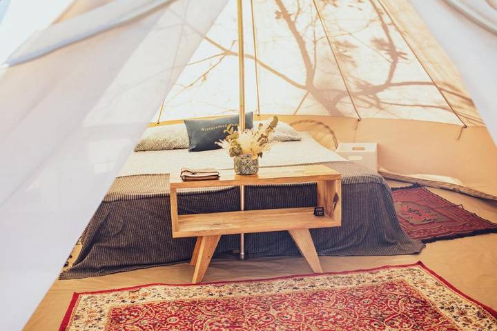 Location de vacances pour 2 personnes, avec terrasse ainsi que jardin et vue, animaux acceptés dans Lac de Passy