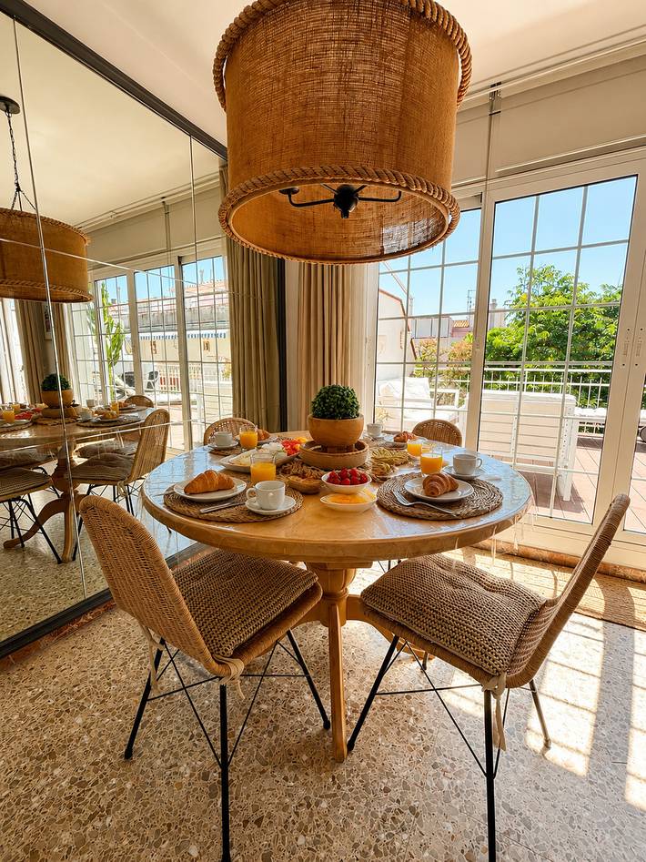 Appartamento intero, Appartamento vacanze per 5 persone con terrazza in Sitges, Garraf