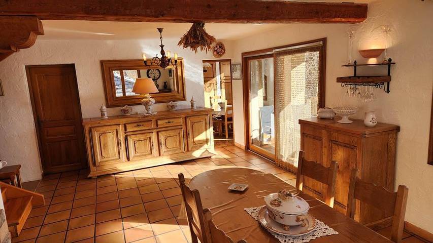 Gîte pour 6 personnes, avec Terrasse ainsi que Jardin et Vue à Colmars - 3