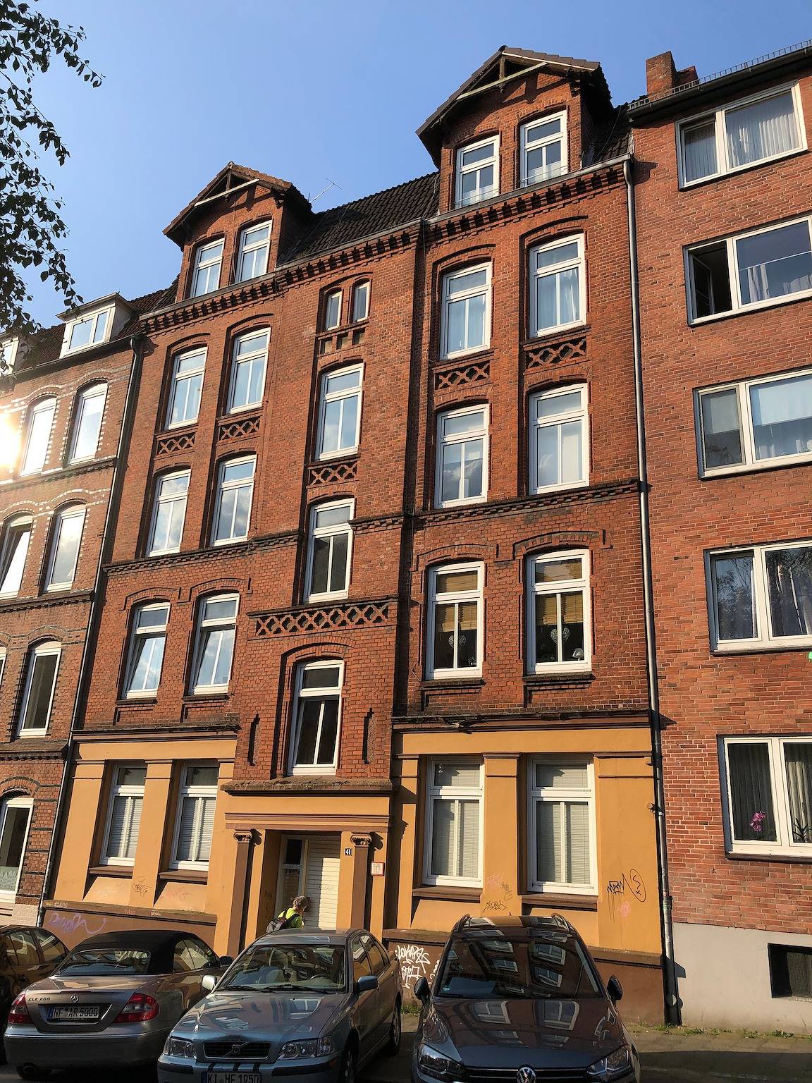 Ganze Wohnung, Ferienwohnung '3' mit Gemeinschaftsterrasse, Gemeinschaftsgarten und Wi-Fi in Kieler Förde, Kiel