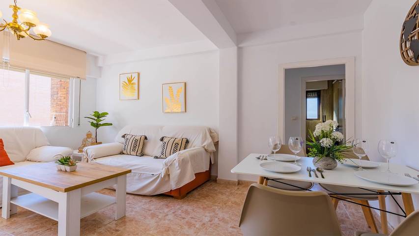 Entire holiday apartment, Cozy & Bright Apartment in Córdoba | Quiet Area near Downtown ⭐⭐⭐ in Córdoba (City), Cordoba