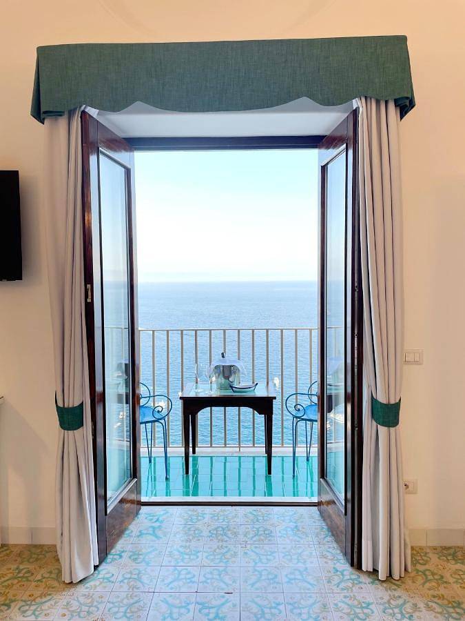 Villa Nettuno in Spiaggia Fornillo, Positano