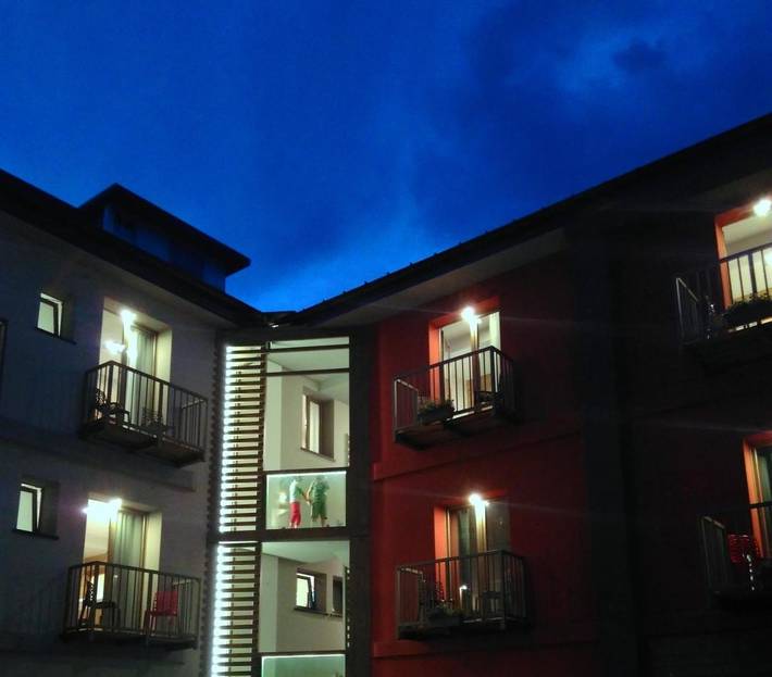 Hôtel pour 3 personnes, avec terrasse à Tirano - 2