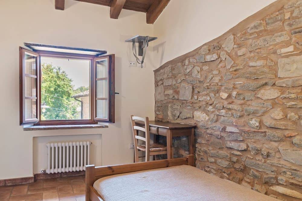Ruhiger Dorfaufenthalt mit Kamin in Castellarano, Reggio Emilia Provinz