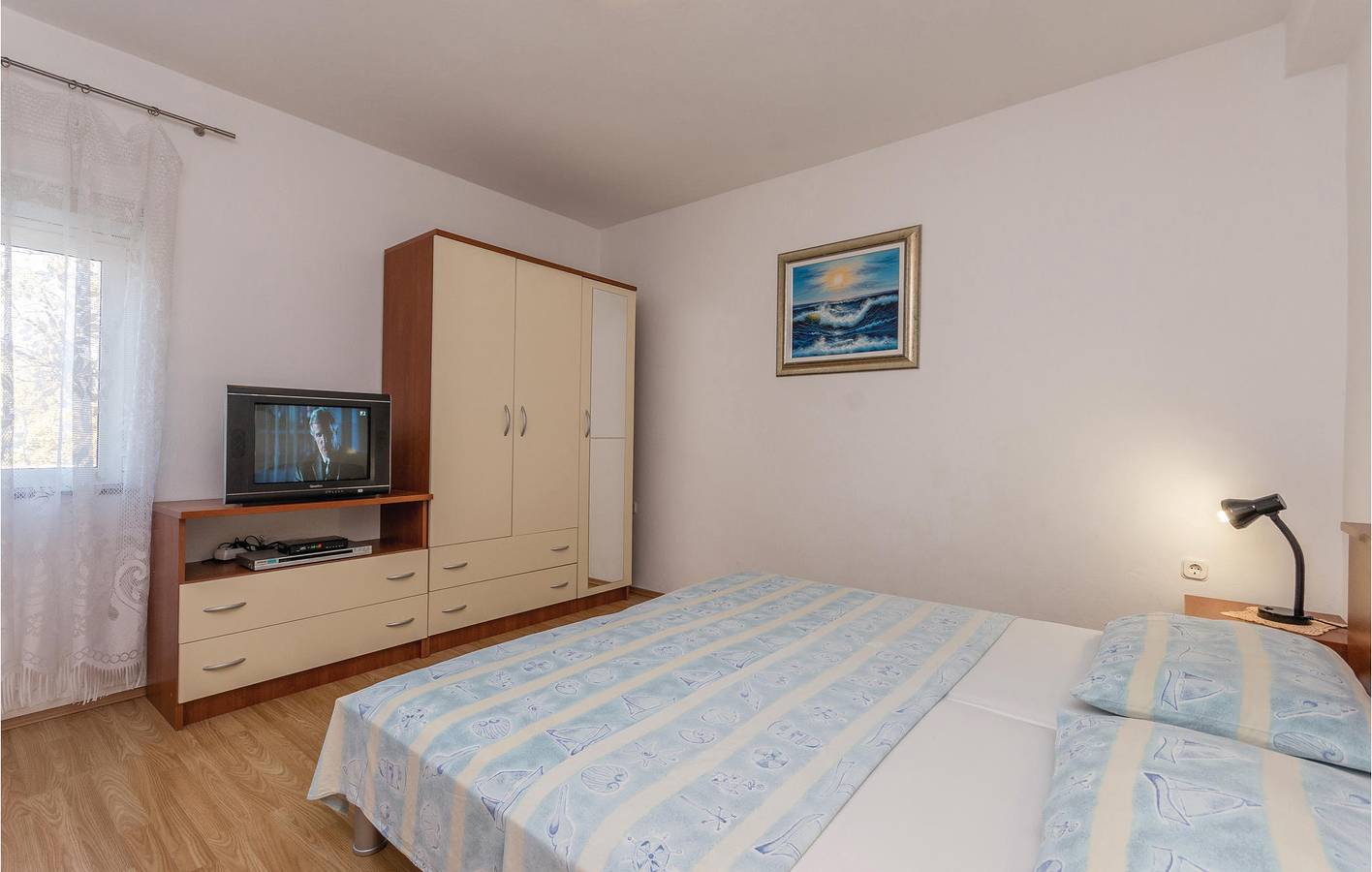 Ganze Ferienwohnung, Ferienwohnung für 5 Personen mit Terrasse in Bibinje, Zadar