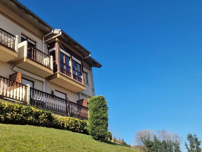 Ferienwohnung für 4 Personen, mit Garten und Ausblick sowie Terrasse - 1