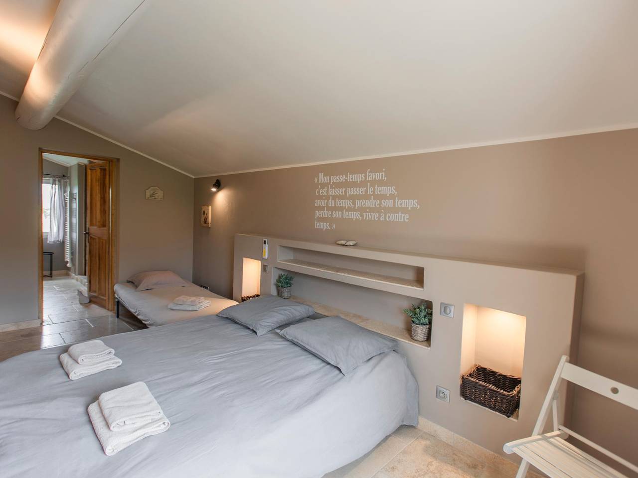 Villa with heated pool & air conditioning in APT, Parque natural regional del Luberon