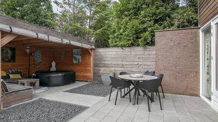 Location de vacances pour 7 personnes, avec jardin dans Grou