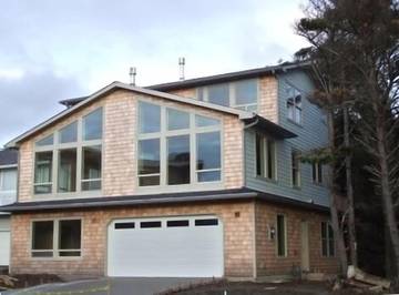 Vacation Home for 10 Guests in Newport (Oregon), Lincoln County (OR), Picture 1