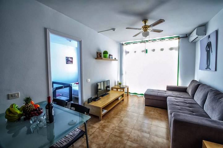 Appartamento per 4 persone, con balcone e panorama nonché piscina in Playa de Amadores