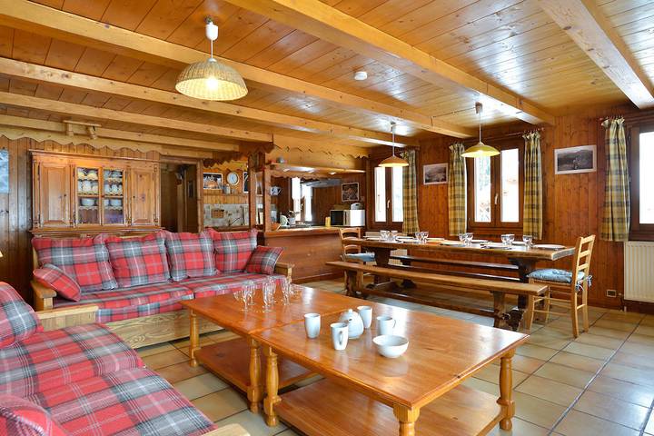 Appartement de vacances pour 10 personnes, avec jardin et terrasse dans Auvergne-Rhône-Alpes - 2