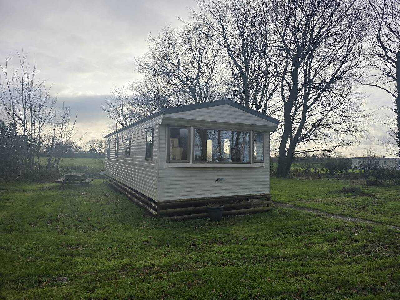 Caravan for 6 People in Pembrokeshire, South-Wales