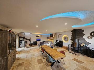 Cottage pour 12 personnes, avec jardin ainsi que vue et terrasse, animaux acceptés à Vaux-sur-Aure