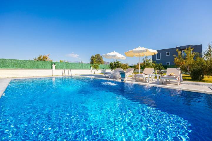 Villa für 8 Personen mit Balkon in Ortaca, Türkische Ägäis