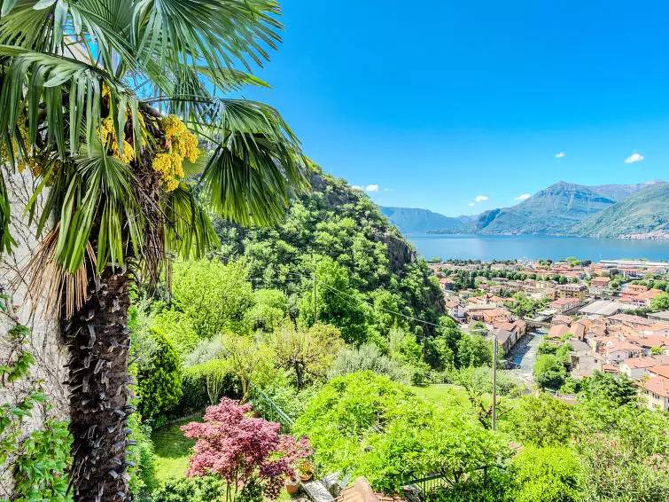 Huis 8 Personen in Dervio, Westelijke Orobie-Alpen