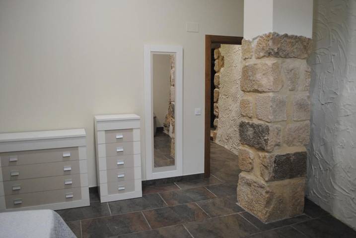 Casa rural para 3 personas, con terraza, Se admiten mascotas en Hoya de Huesca - 4