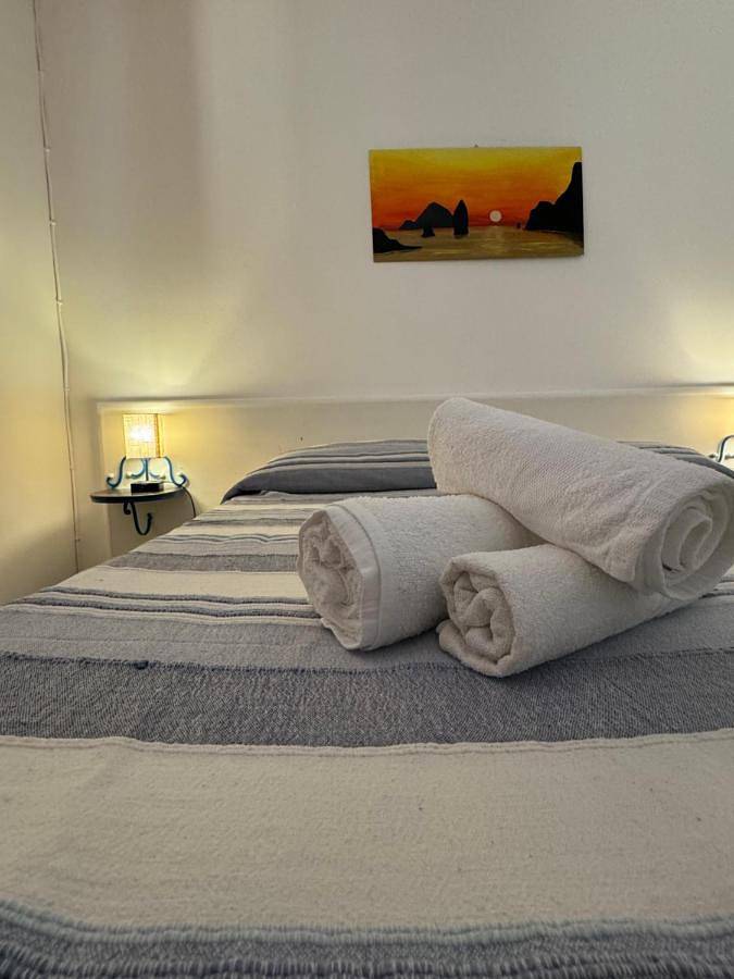 Maison d’hôte pour 2 personnes, avec terrasse, animaux acceptés à Lipari - 2