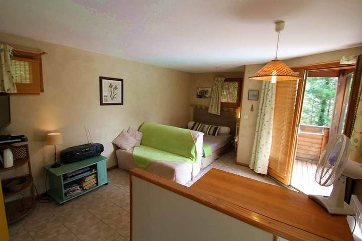 Location de vacances pour 2 personnes, avec jardin à Saint-Étienne-de-Gourgas - 4