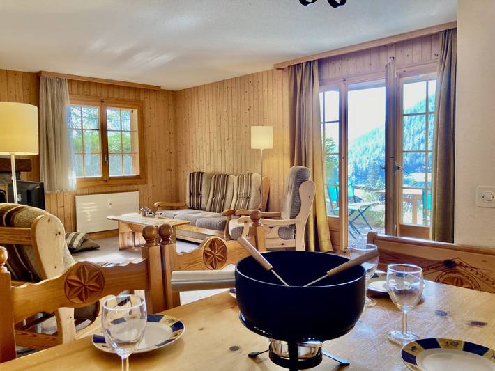 Gîte pour 4 personnes, avec vue sur le lac ainsi que terrasse et jardin dans Entremont - 2