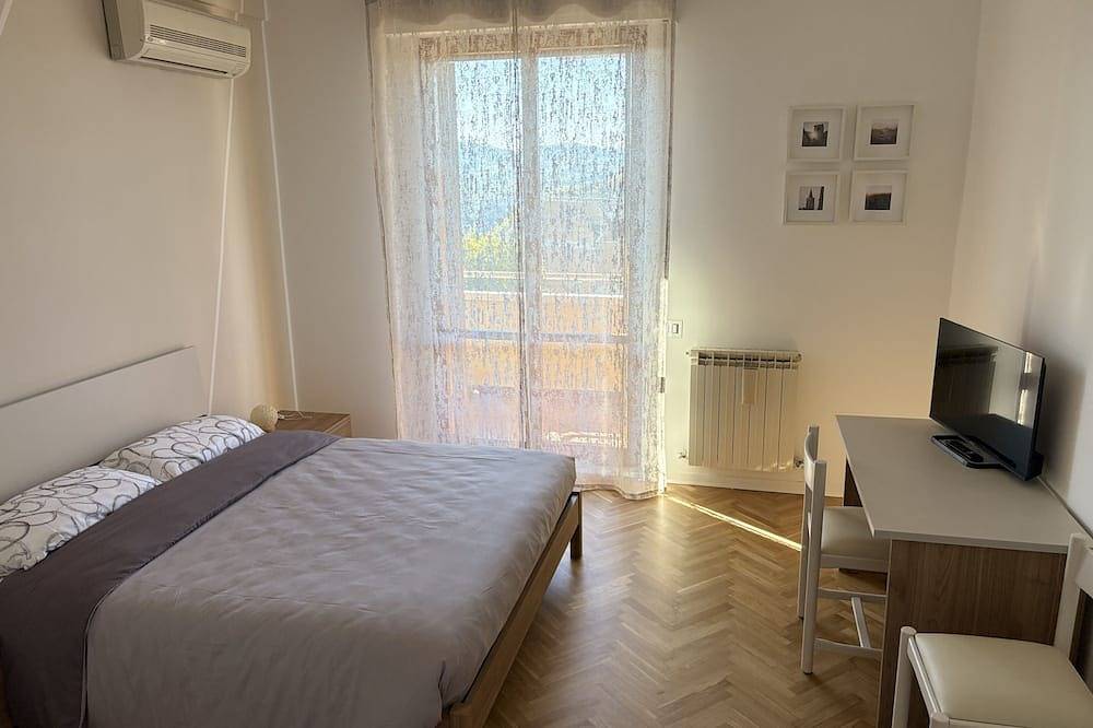 Ganze Wohnung, Dimora Guidi Urbino Apartment 3 bedroom 2 bathroom in Urbino, Pesaro-Urbino