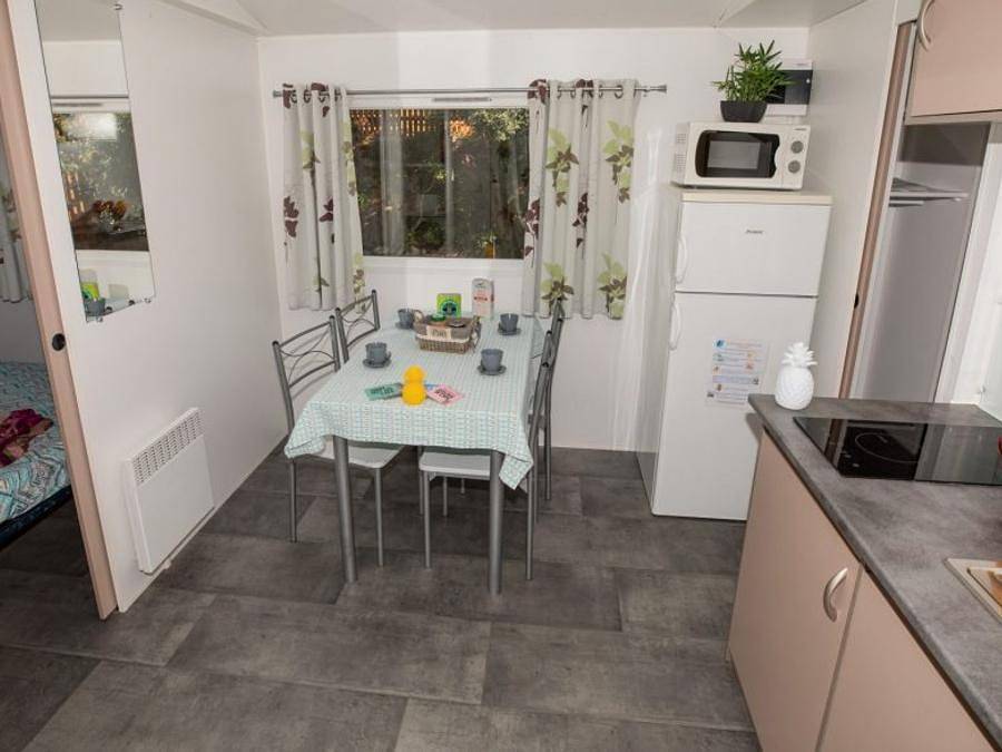 Camping Clair de Lune - Mobilheim 4 personen - Super Sympa 25m² - 2 Schlafzimmer in La Madrague, Hyeres