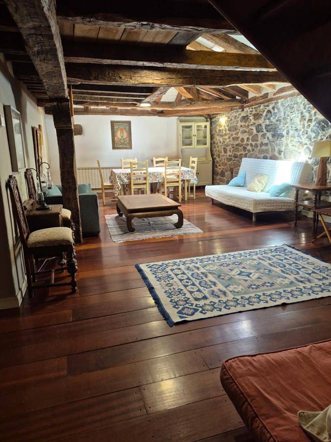 Casa rural para 4 personas, con Terraza y Jardín en Valle del Asón-Gándara - 2