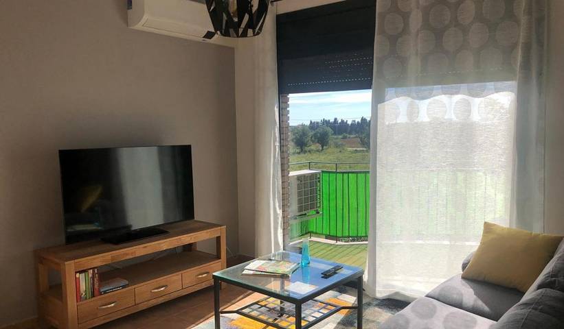 Gîte pour 4 personnes, avec terrasse et vue, animaux acceptés à Torroella de Fluvià - 4