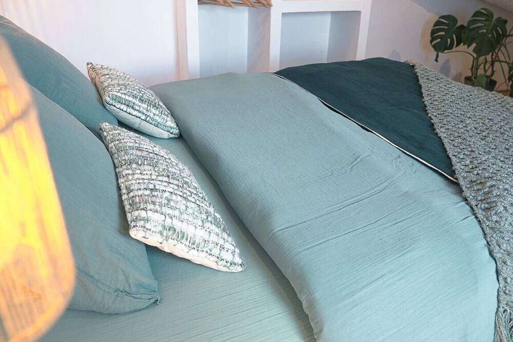 Ganze Wohnung, Apartment-Exklusiv-Ensuite-Stadtblick in Salon-de-Provence, Mittelmeerküste (Frankreich)