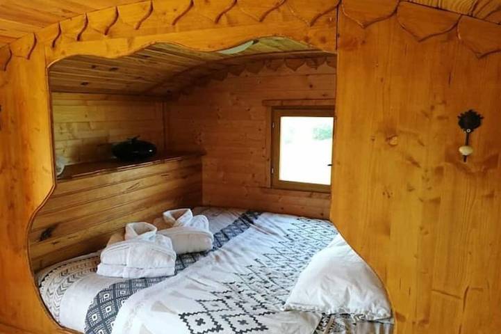Gîte pour 2 personnes, avec jacuzzi ainsi que piscine et jardin à Puymaurin - 2