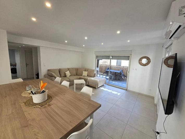 Gîte pour 5 personnes, avec balcon dans Le Vieux Phare Du Grau Du Roi