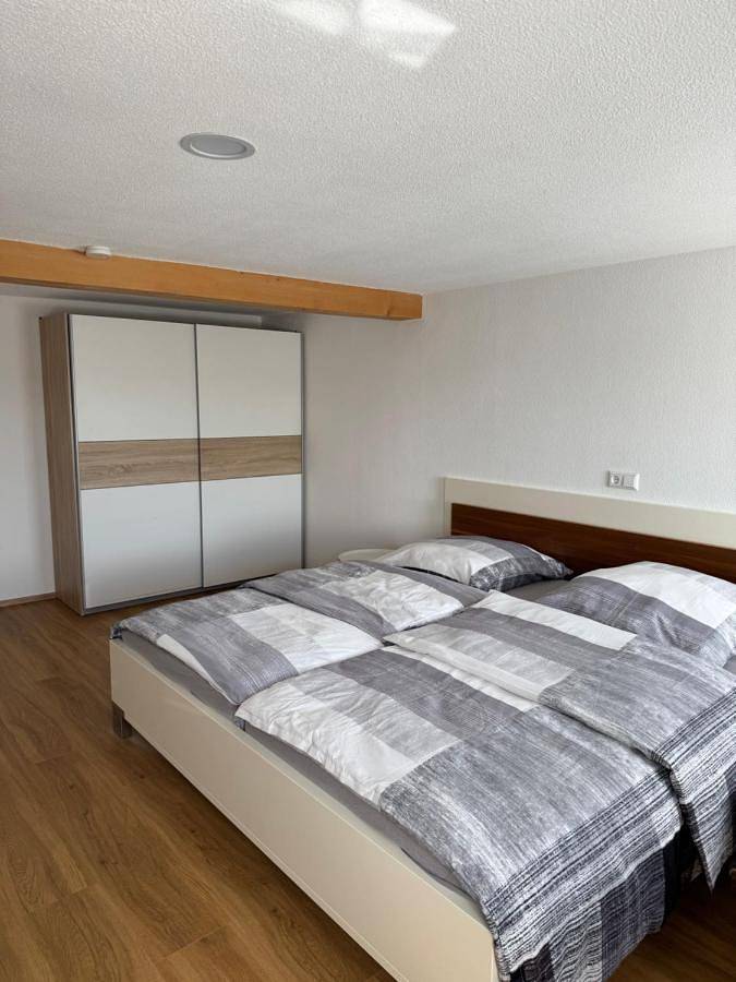 Ferienwohnung für 6 Personen, mit Balkon in Leibertingen