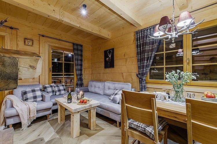 Piętrowy dom w stylu góralskim, sauna, jacuzzi in Murzasichle, Karpaty (Polska)