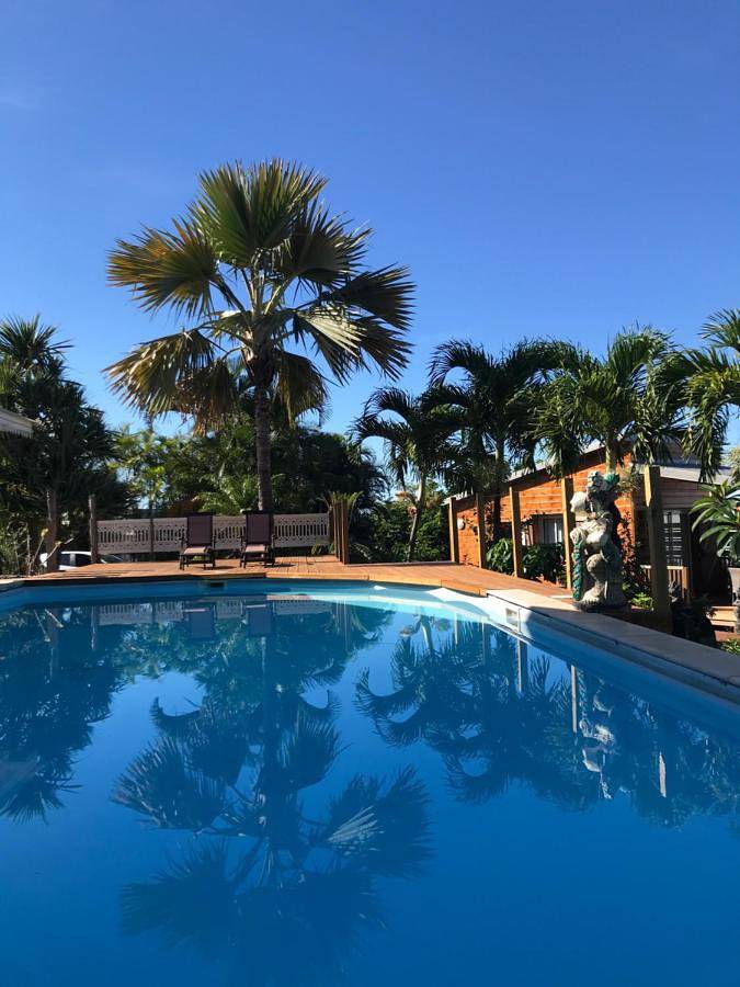 Maison d’hôte pour 2 personnes, avec vue ainsi que jardin et piscine, animaux acceptés