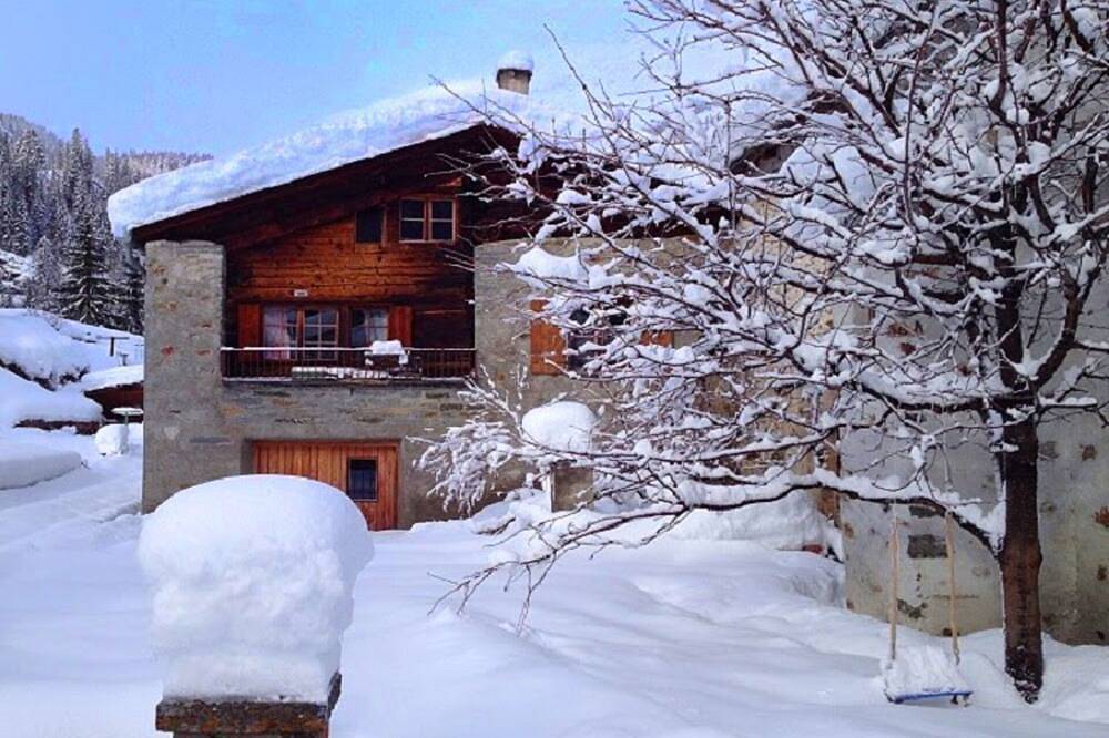 Ferienhaus sonnig und rustikal, in Val Poschiavo, nahe Engadin in Poschiavo, Livigno Alpen